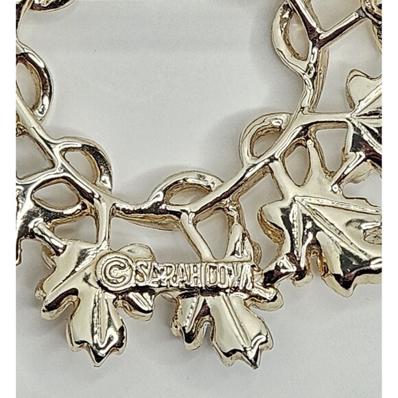 Vintage Sarah Coventry Garland Wreath Pin Silver Gold Tone Maple Leaf Brooch - Picture 3 of 3